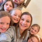 Danielle Busby Instagram - Start of our 🌞Spring Break and it’s been a Mommy & girls weekend while Daddy has been in Florida for the Indycar race. Love these girls more than they will ever know! Girl life is the best life 🥰💖 #mamalife #quintuplets #itsabuzzworld #outdaughtered