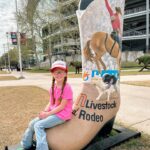Danielle Busby Instagram - We had a fun Mom Daughter day at @rodeohouston ! Lots of pictures, lots of animals, lots of rides, lots of food and of course HAD to try the fried Oreo !! #funday #girlmom #rodeohouston #itsabuzzworld