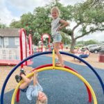 Danielle Busby Instagram – Weekend with Mama 💟 Love my girlies ! #itsabuzzworld #outdaughtered