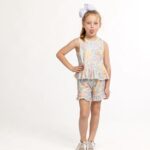 Danielle Busby Instagram - Gotta love the personalities of my girls…especially during @graesonbee photo shoots: Parker ‘i love modeling’ Olivia ‘is this silly face good??’ and Riley ‘one snap pic is all your gonna get of me. PEACE!!’ 🤣🤣🤣💖 LOVE MY constant entertainment ! #momlife #girlmom #workingmom #boutiqueowner #shopsmall #graesonbeeboutique