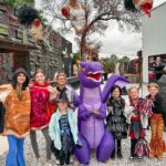Danielle Busby Instagram - Well … I totally dislike scary stuff and especially haunted houses! BUT when you are married to @adambuzz & have a mini him #riley … adventure to a REAL haunted house yesterday was… s.c.a.r.y!!! 👻👹👿🎃 Buzz just loves stuff like this and getting a rise out of anyone, especially me and the kids. I May have had to literally hold a few of my babies but some did actually have fun. I guess it’s the battle of parenting 6 kids, right 🤷🏻‍♀️🤔 we can’t please everyone daily, not even me 🤪 *Ummm, I personally don’t recommend for 8 yr olds #justsaying 😝 We had a toned down version with no actors and I was still freaked out! But If you are like Adam and love haunted houses, THE FULL VERSION OF THIS haunted house IS THE PLACE to visit!! #happyhalloween 🫣 #itsabuzzworld #outdaughtered