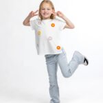 Danielle Busby Instagram - Gotta love the personalities of my girls…especially during @graesonbee photo shoots: Parker ‘i love modeling’ Olivia ‘is this silly face good??’ and Riley ‘one snap pic is all your gonna get of me. PEACE!!’ 🤣🤣🤣💖 LOVE MY constant entertainment ! #momlife #girlmom #workingmom #boutiqueowner #shopsmall #graesonbeeboutique