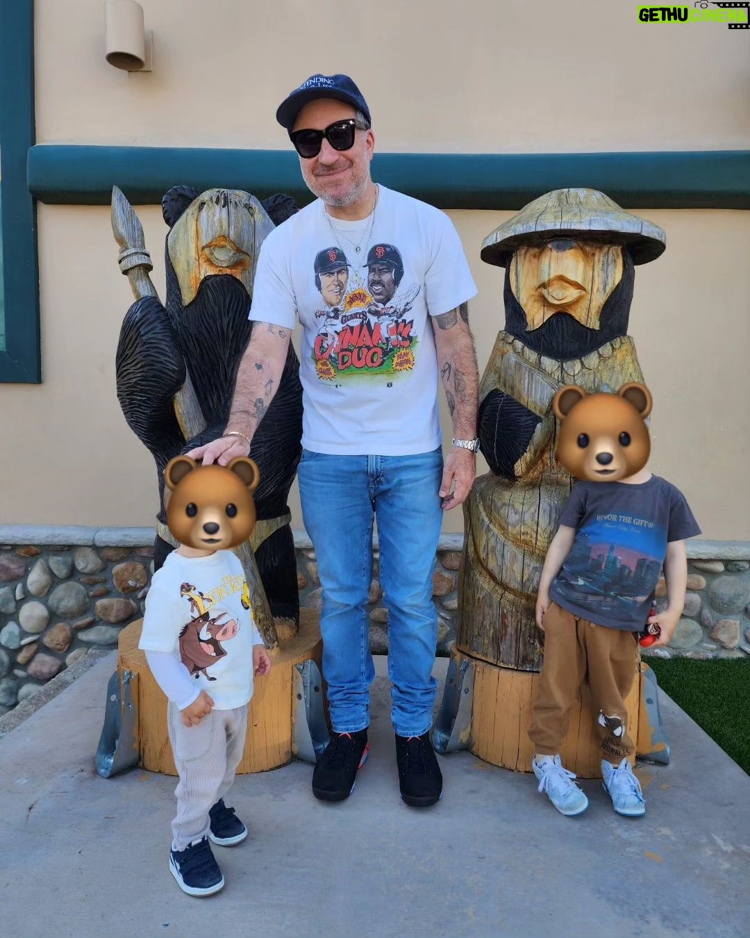 Danielle Fishel Instagram - Happy Father's day to our Papa Bear, @jensenkarp. No one else I'd rather eat at the same chain restaurants with over and over, begging our kids to eat more than jelly packets. ❤️