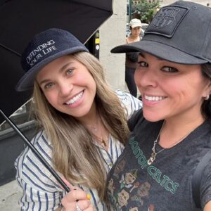 Danielle Fishel Instagram - Had the literal time of my life watching my bb check a massive box off her bucket list. Met some absolute legends and cried tears of joy. NY, you are magical!