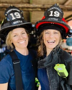 Danielle Savre Instagram - Tonight’s episode will make your head spin🧼🚗 None of it would be possible without @iamlaurenshaw who always tackles the wildest stunts and makes them look easy! @station19