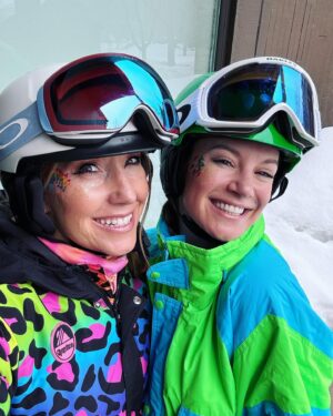 Danielle Savre Instagram - Epic besties trip!!!! 🏂  #girlstrip #snowbunnies❄🐰 #easterweekend❤️