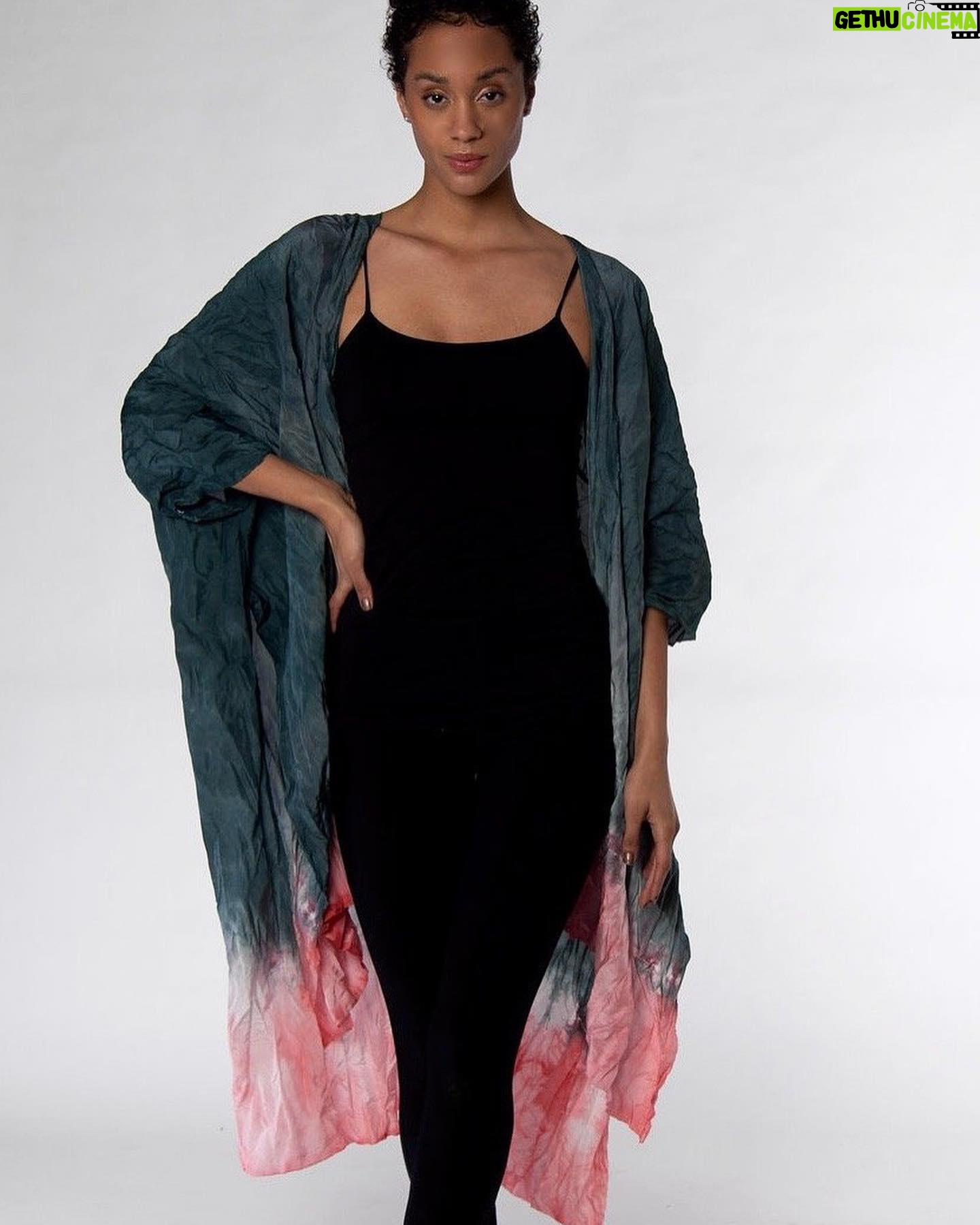 Danneel Ackles - 53.2K Likes - I would like, with your help, to amplify the voice and the business of My-Cherie, the artist and designer of Viva La Silk. @Vivalasilk_ is driven by My-Cherie’s desire to “inspire women to feel beautiful and confident through her art and the vibrancy of her Afro-Carribean roots. Her designs are hand-dyed and hand painted, in small batches, in Austin, Tx. She uses non-toxic and eco-friendly dyes. @Vivalasilk_ is also committed to giving back! For every purchase made $1 is given to @creativeaction, a nonprofit that supports the creativity and development of the arts for youth in the community. In addition, each year Viva La Silk chooses a different social justice issue or theme and launches a youth-driven arts-based collective impact project. This small, black, female owned business, is doing everything the right way. The owner and mother of two, has centered her company around core values we should all aspire to. ⠀⠀⠀⠀⠀⠀⠀⠀⠀⠀⠀
I own the turquoise ombre goddess wrap pants and matching scarf, and I can tell you the quality is second to none. Also, not to worry, Viva la Silk has video tutorials on different ways to wear the scarfs and wrap pants on their site. The link is up in my bio and they are offering discounts for first time buyers!! Please support,repost and help #amplifyblackvoices #vivalasilk #vivalasilktribe @instylemagazine @allure @marieclairemag @vogue @harpersbazaar @elle ⠀⠀⠀⠀⠀⠀⠀⠀ ⠀⠀⠀⠀⠀⠀⠀⠀ ⠀⠀⠀⠀⠀⠀⠀ ⠀⠀ 📷@caffeineandgasoline.x