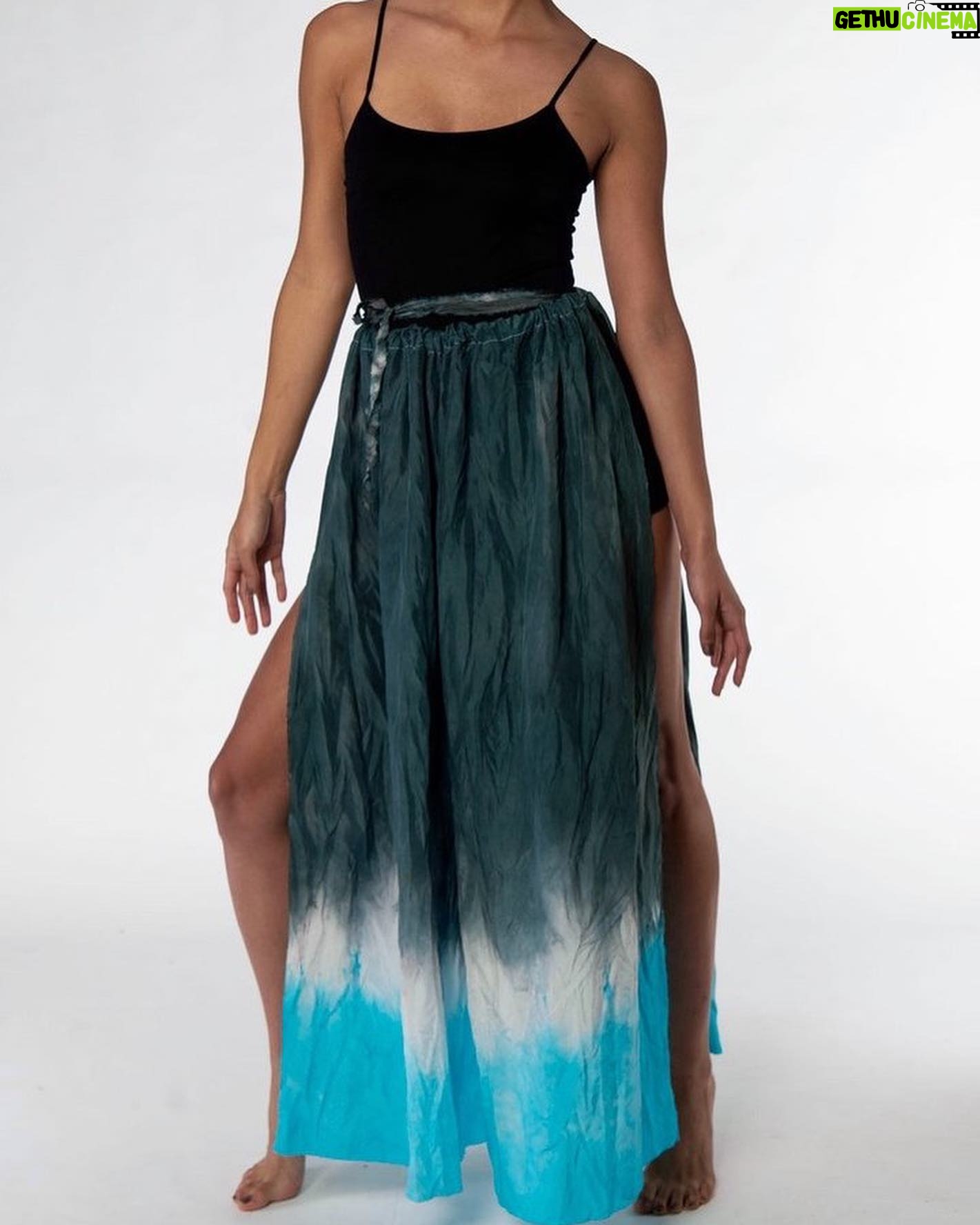 Danneel Ackles - 53.2K Likes - I would like, with your help, to amplify the voice and the business of My-Cherie, the artist and designer of Viva La Silk. @Vivalasilk_ is driven by My-Cherie’s desire to “inspire women to feel beautiful and confident through her art and the vibrancy of her Afro-Carribean roots. Her designs are hand-dyed and hand painted, in small batches, in Austin, Tx. She uses non-toxic and eco-friendly dyes. @Vivalasilk_ is also committed to giving back! For every purchase made $1 is given to @creativeaction, a nonprofit that supports the creativity and development of the arts for youth in the community. In addition, each year Viva La Silk chooses a different social justice issue or theme and launches a youth-driven arts-based collective impact project. This small, black, female owned business, is doing everything the right way. The owner and mother of two, has centered her company around core values we should all aspire to. ⠀⠀⠀⠀⠀⠀⠀⠀⠀⠀⠀
I own the turquoise ombre goddess wrap pants and matching scarf, and I can tell you the quality is second to none. Also, not to worry, Viva la Silk has video tutorials on different ways to wear the scarfs and wrap pants on their site. The link is up in my bio and they are offering discounts for first time buyers!! Please support,repost and help #amplifyblackvoices #vivalasilk #vivalasilktribe @instylemagazine @allure @marieclairemag @vogue @harpersbazaar @elle ⠀⠀⠀⠀⠀⠀⠀⠀ ⠀⠀⠀⠀⠀⠀⠀⠀ ⠀⠀⠀⠀⠀⠀⠀ ⠀⠀ 📷@caffeineandgasoline.x