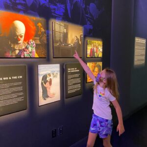 Danneel Ackles Instagram - Thank you to our good friends at @warnerbrostv who sent us on the amazing tour of our new home at Warner Bros. Studios. Nearly 100 years of storytelling makes the @wbtourhollywood a serious must do! They have a brand new facility with cutting edge tech that truly allows you to experience the art of film making. Plus tons of BTS stories, like, what @annabellemovie does when she is brought out for events…. ✖️⚰️ ✖️
The kids loved every second of it, and keeping the attention of twin 4-year-olds is no joke. 

For those of you wondering, YES that is Jensen voicing Harry and YES, I was House Slytherin…. Duh! 

#Friends #DCUniverse #Wonderwomen #OTH #GilmoreGirls #HarryPotter 
#JurrasicPark and of course #Supernatural!