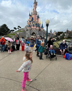 Danneel Ackles Instagram - The best place to spend my birthday is always with my sweet family at the happiest place on earth. Where else can you walk 10 miles without even noticing?!? Thank you @disneylandparis for an unforgettable birthday! #disneylandparis30