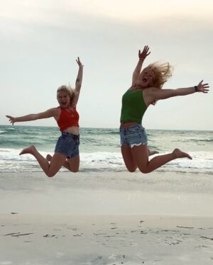 Darci Lynne Farmer Instagram - hi from the sunny state❕❕❕