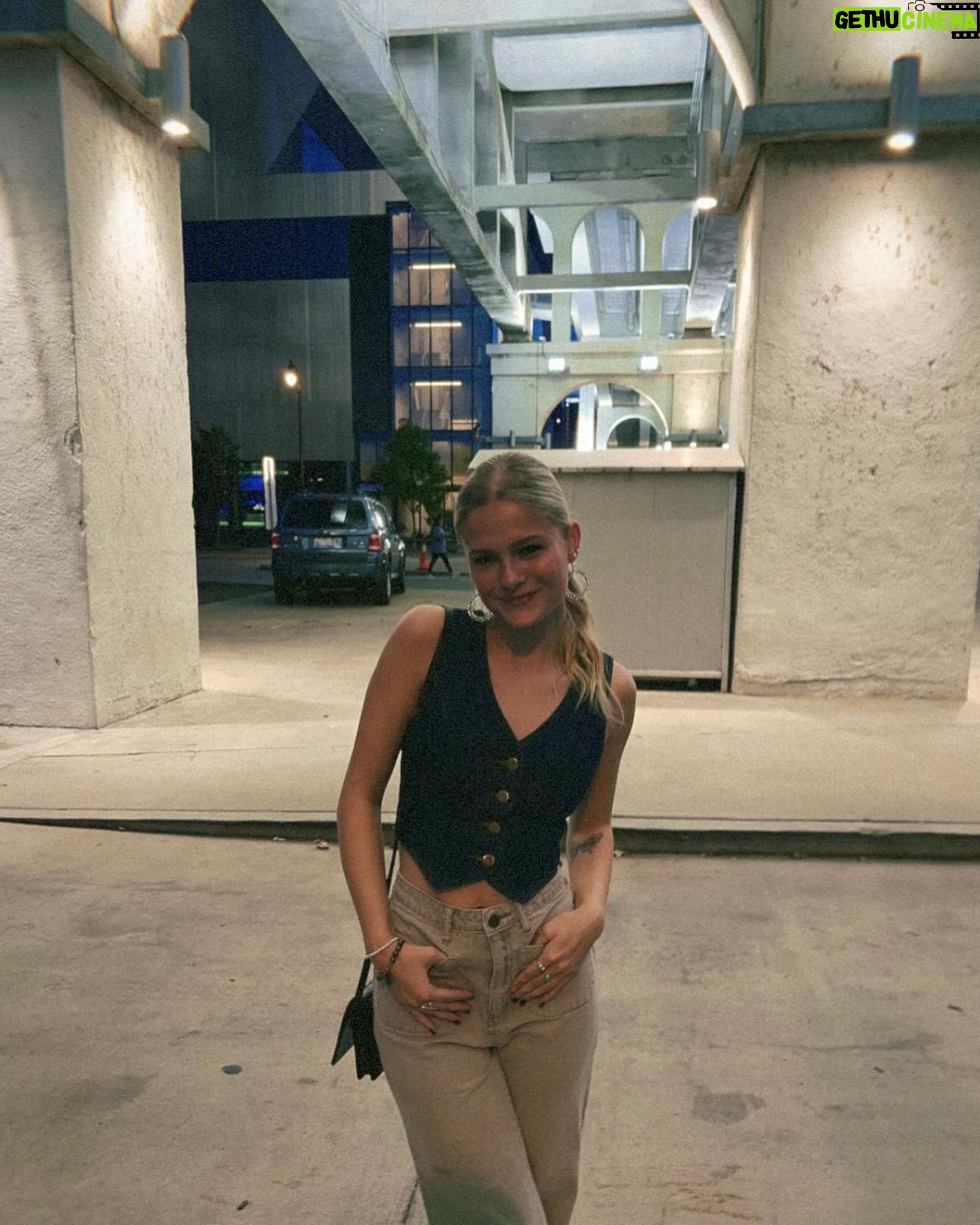 Darci Lynne Farmer - 25.4K Likes - Natey’s 16th birthday! Noah Kahan! Nashville! The holy grail of N’s🤟🏼🤟🏼🤟🏼