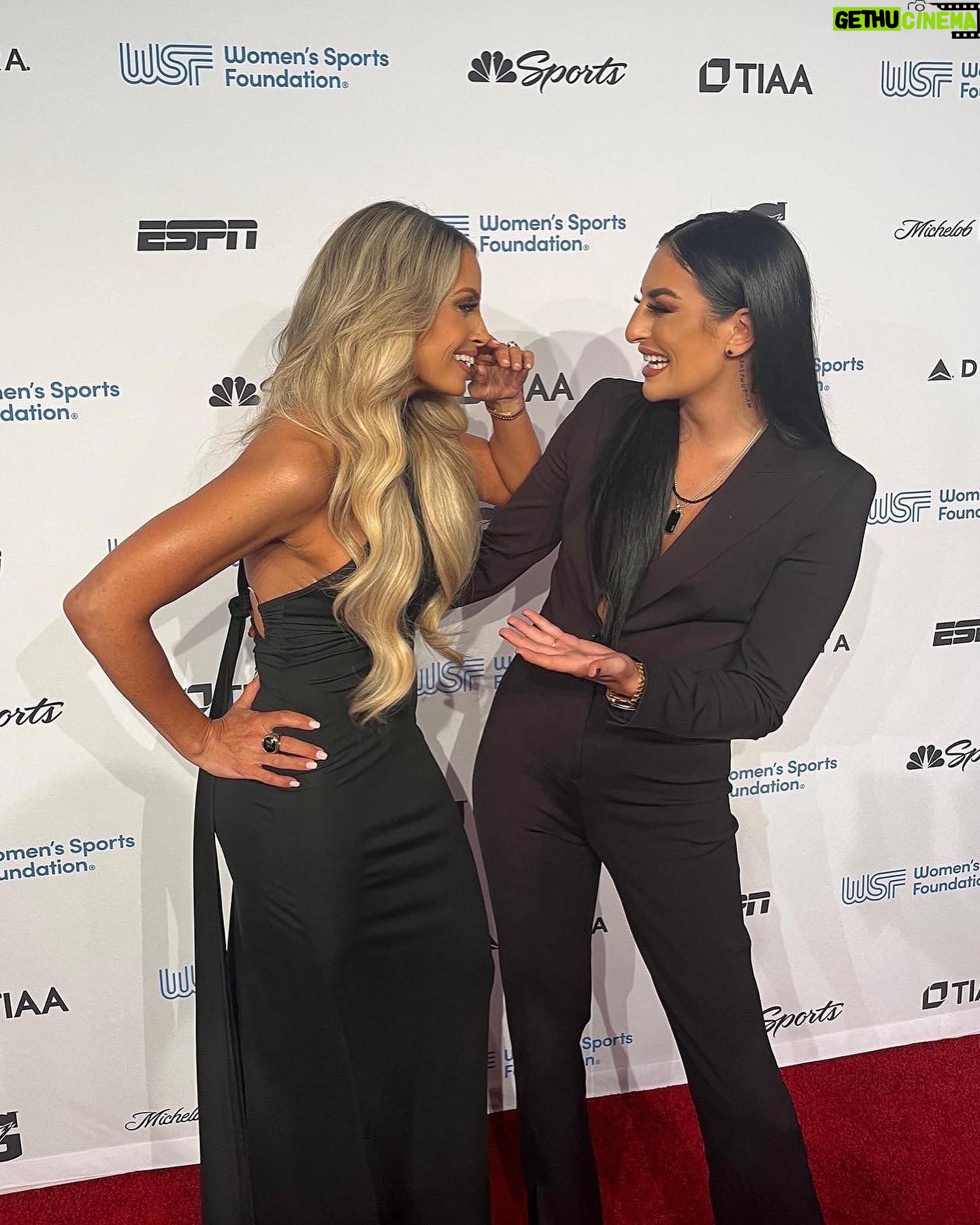 Daria Berenato Instagram - Celebrating Women at the Annual Salute to Women in Sports w living legend herself @trishstratuscom Swipe to see me steal something legendary from Trish 😅😳