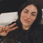 Daria Berenato Instagram - I hope everyone had an amazing holiday with family and friends.🎄Being present with my family lately has left me a little MIA on the socials but I’m back and grateful for you guys always! Balance is so important, life is short and you gotta love yours 🖤🙏