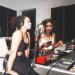 Dascha Polanco Instagram - In the studio with my @calia on. Alongside one of my faves ! @suzi Te quiero manita 💕 📸: @soundtrackwon
