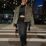 Dascha Polanco Instagram - It’s giving Regal. #nyfw #ismellgood @noidofficial