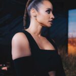Dascha Polanco Instagram - Another one for the resume…😏 January 26 only on @peacocktv #pokerface #ismellgood. 📷 @notoriouz.b @phraa