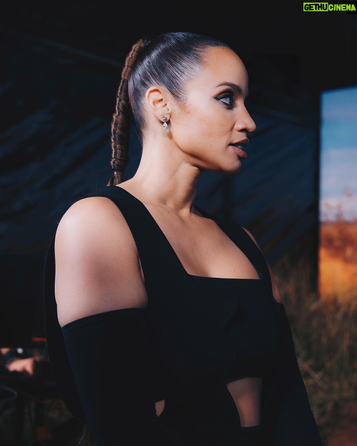 Dascha Polanco Instagram - Another one for the resume…😏 January 26 only on @peacocktv #pokerface #ismellgood. 📷 @notoriouz.b @phraa