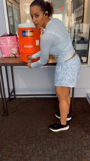 Dascha Polanco Instagram - Watch how strong I get… #thirsttrappin  #selflovery #caliapartner  and u already know  #ISMELLGOOD