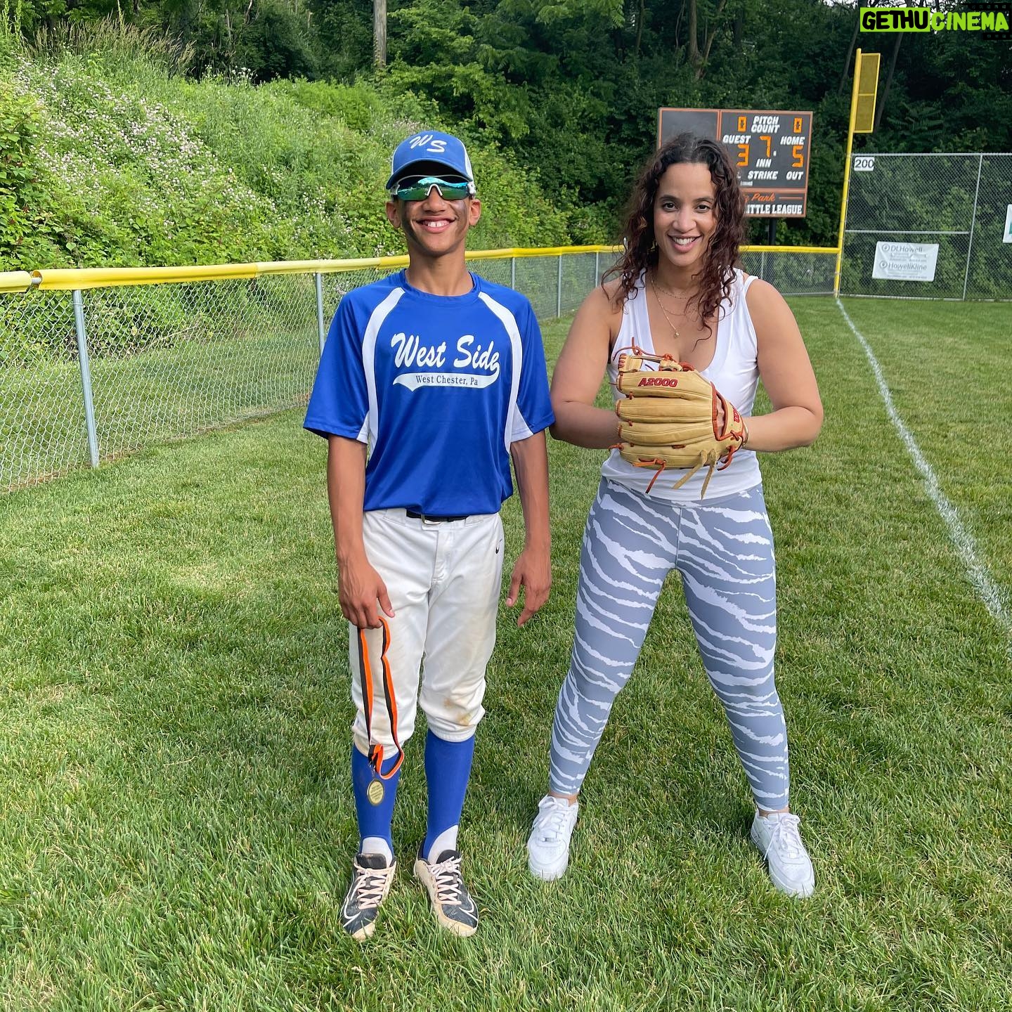 Dascha Polanco Instagram - Let’s go Champ!