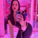 Dascha Polanco Instagram - Lola 💋 #Sexyfish #ismellgood