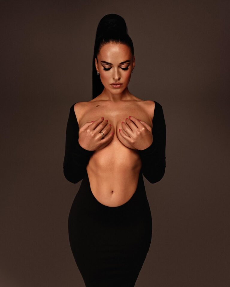 Paypoq ichida porno modellar