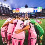 David Beckham Instagram – Another record breaking crowd, 72,000 last week and over 65,000 in New England this weekend… amazing turnout and another great result 🩷🖤 @intermiamicf 👊🏼 #FreedomToDream