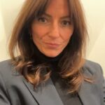 Davina McCall Instagram - Did a whole live and my phone ran out of battery !!!! But these are the accounts I was talking about ❤️❤️❤️❤️ @dr_naomipotter @menopausewhilstblack @muirka @carolynharrismp @carolinehirons @samtalkssex @dianedanzebrink @meandmyhrt @gabbylogan @drnighatarif @mariella_frostrup @blackwomeninmenopause @janemhdg @harleystreetathomemenopause @postcardsfrommidlife @lorrainecandy @lisa_snowdon @buckangel @queermenopause @menopause_doctor @menopausemandate @dr_christine_ekechi Also our book is call “menopausing “ more accounts to follow in there #menopauseawarenessmonth