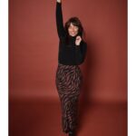 Davina McCall Instagram – #ad ok so , Date night ❤️ .. or first date … how do you look and feel 🔥🔥🔥 wear something that feels right but I dare you to try something a bit different, a bit out if your comfort zone ( including your lingerie … matching please ladies) !!! Here are some of JDs different looks for this season ( will post lingerie next ❤️ ) now @jdwilliamsuk .. our #MyMumYourDadUK sponsor 🫶🏻 Did u see it last night ?? ❤️❤️❤️ We’re back on Monday x