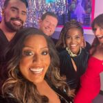 Davina McCall Instagram - Thank you @antanddec …. It must have been tough last night to keep it together … what a send off for @itvtakeaway … we love you … 🥰 @itv