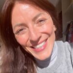Davina McCall Instagram - Calling all single dads . Does your dad deserve to find love ? Do u feel like you can’t move on with YOUR life until he is happy? The link is in my bio .. it’s great fun , in a beautiful house filled with of brilliant single mid lifers !!! I’ll be there for support ( and fun!!! ) if you don’t know @mymumyourdaduk watch it on @itvx ( you will definitely apply after that ) !!!