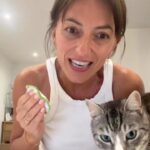 Davina McCall Instagram - #AD Inspired by my daughter Tilly ❤️ get ready ( for bed !) with me .. and Sully ❤️😂🐾 .. and as I still get asked SO many questions from women who think they might be perimenopausal and don’t know what to do first .. I wanted to cover some basics at the same time .. Here’s a mini menopause manual to start u off ❤️and below are the @garnieruk products I use in the video 🙌🏻🙌🏻 x Micellar Cleansing Water .. after washing my face .. a staple in our house Vitamin C Brightening Night Serum .. just launched !! Boosts your glow overnight 🙌🏻 Vitamin C Brightening Eye Cream .. I use this in the morning to de puff the eye bags ! Summer Body .. u know it’s my absolute favourite ..