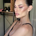 Dayane Mello Instagram - Oggi mi sento al settimo cielo grazie grazie grazie! Grazie 🦄🦄 Hairstylist: @elegancehair.salon Make-up : @roberta_carella_mua il bellissimo posto dei sogni @casanostraboutiquehotel ✨✨🌟✨🌟 @walkinginpalermo 🎥📸