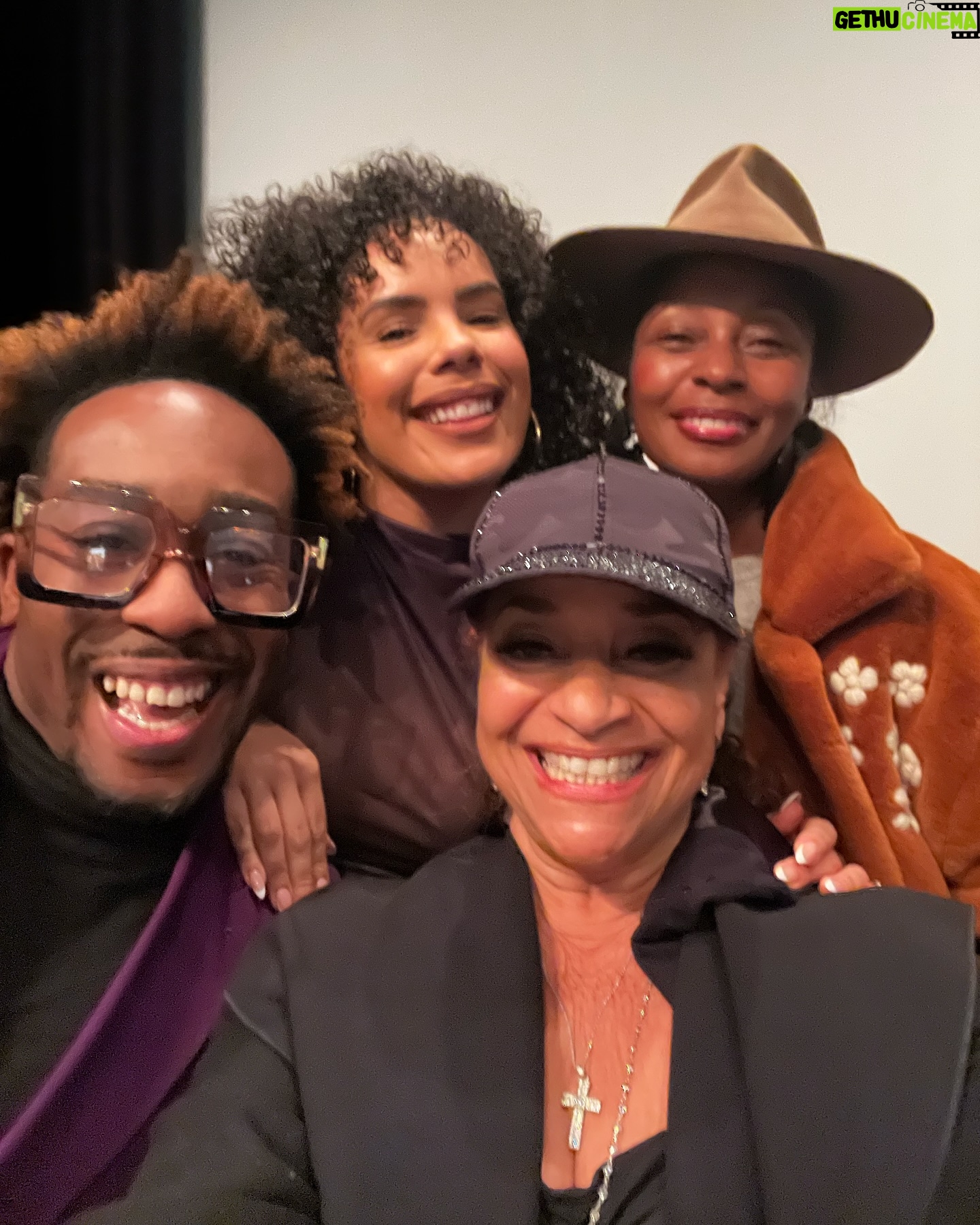 Debbie Allen Instagram – @Fatima_Noir \u0026 @TheColorPurple Crew 💜 –  @IAmDJDubz and @IAmTiaRivera! Let's hear it for the Choreography 💃🏽💫 |  Gethu Cinema, image size:1440x1800