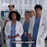 Debbie Allen Instagram - We are starting with a BLAST!!! 💥 @GreysABC is BACK TONIGHT. Don’t miss it!
