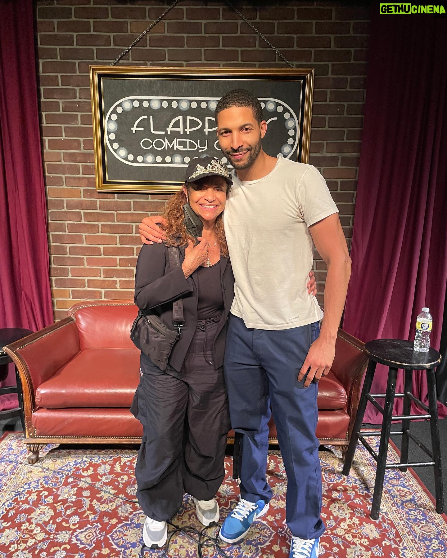 Debbie Allen Instagram - My son ROCKED @FlappersComedy Club Saturday Night! Bravo, @ThumpNixon! β€οΈπππΌππΌ