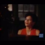 Debbie Allen Instagram - Happy Holidays, Global Family! ❤️🎄 Sending you Love, Light, and Prayers of Hope for this Holiday Season. #TBT to a Christmas moment from #FAME 💫