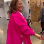 Debbie Allen Instagram - So excited to have @TylerPerry at @OfficialDADance to see the studio named in his honor and have a great 1-on-1 chat. ✨💕HELLO!!!