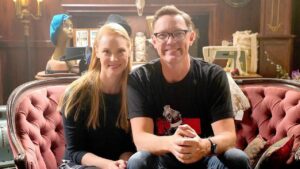 Deborah Ann Woll Instagram - Happy birthday @matthewlillard !! Hope it’s a great day!! Miss you!! 🎂❤️🎁