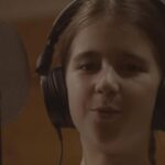 Debra Messing Instagram – The children of Israel are calling the world: Stand by me. Stand with us. Stand with Israel. 

The only thing that would make this more beautiful is if it were Israeli and Palestinian children singing together.

We are all suffering. I thought hearing these beautiful voices would be a momentary balm. It is for ALL the children in Israel. They deserve to live free, free from fear, and terror, and loss, and hatred, bombs and missiles. 

I pray for peace. 

People who volunteered and took part in this important project:
Music producer: Roi Cohen
Cinematography: Adam Nahmod and Matan Shavit
Video editing: Yeela Taragano
Producer Assistant: Avital Fighel
Recorded by Kobi Farhi and Guy Sages at Mitzlo
Recording Studios
Mixed by Ofer Froind
Creator and Producer: Ifat Orgad
And of course to all kids who participated. 💙🇮🇱
#israel #children #war