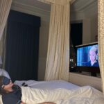 Debra Messing Instagram - Sleepovers with your BFF never stop as you grow up, they just get cooler aka now sleepovers are in DC at the Waldorf preparing to see the Vice President! Thank you @waldorfastoriadc for an amazing stay. The suite was unlike any I have ever stayed in. Soaring 30 foot ceilings, chandeliers everywhere, a bottle of tequila, salt and lime awaiting our arrival! We were treated like royalty, and I can't say enough about how nice the staff was. A sleepover to remember! #washington #glamour #hotel
