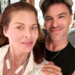 Debra Messing Instagram - Mr Magic Hands @lordgmv came to town and he whipped my skin into shape! I always feel glowy and lifted after he’s done. Thank you G! ❤️ #facial #augustinusbader #lordgavin #nofilter