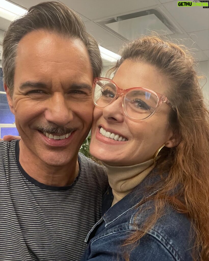 Debra Messing Instagram - Last night I saw my dearest @eric_mccormack shine on Broadway in #TheCottage. What a gift to see my buddy make the entire audience howl with laughter, along with the peerless cast. My stomach hurt by the end, and I was levitating with joy from the romp through this sex comedy. It was exactly what I needed. And I felt the gratitude overflowing from the audience. Bravo Eric, this role was MADE for you and you are just PERFECTION. The show closes this weekend so hurry! #broadway #thecottage #laughter #ericmccormack #willandgrace