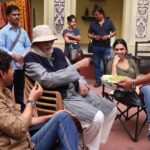 Deepika Padukone Instagram - He loves telling everyone how much I eat!🙄🤷🏽‍♀️ @amitabhbachchan #Piku #Bashkor #Rana #ShoojitSirkar @irrfan Oh how much we miss you…❤️❤️❤️