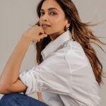 Deepika Padukone Instagram – Transform your skincare routine into a self-care ritual only with @82e.official, now available only on TIRA. 

To stand a chance to meet me, make sure you: 
– Shop 82°E on @tirabeauty online or on the app in the month of April 2024. 
– DM @tirabeauty a screenshot of your 82°E purchase receipt.
– Follow @82e.official & @tirabeauty
– Are a resident of India and above 18 years of age.

Read the full terms and conditions at the link in bio on @tirabeauty.

Shop luxury beauty essentials on #TiraRed— luxury beauty for every you.

#82e #skincare #selfcare 
#TiraBeauty #TiraRed #ForEveryYou
