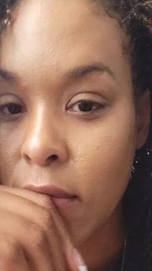 Demetria McKinney Instagram - Just a quick apology and slight update on the #locjourney ....more to come soon! Love yall!