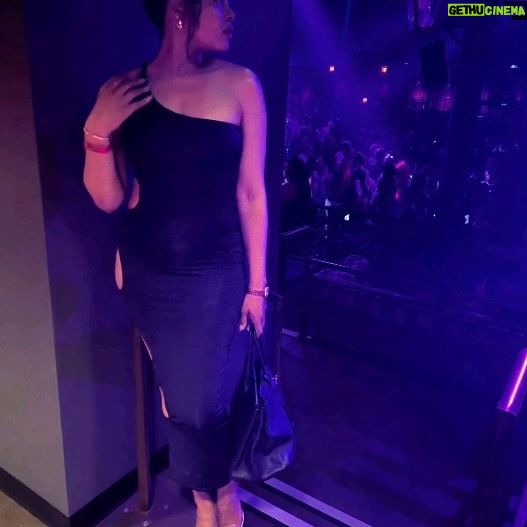 Demetria McKinney Instagram - #aboutlastnight Decided to #step #outside for a bit.... #enjoylife #loveyourself #body #curves #sisterlocs