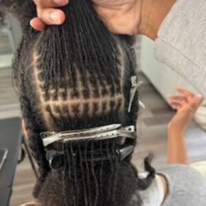 Demetria McKinney Instagram - Just a lil #BTS  of my #sisterloc installation! It's the #grid for me!!!! It took 531 locs and 53 hours to begin my journey! So far, I LOVE IT! Still a little thin feeling but I'm not uncomfortable wirh them in any way! The get up n go of it all has been incredible lol! I'll keep yall posted on how it evolves......xo!