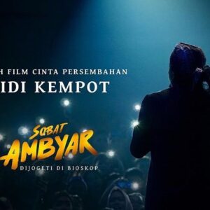 Denira Wiraguna Instagram - FIRST LOOK FILM SOBAT AMBYAR - Sebuah film cinta persembahan Didi Kempot bersama @magmaent @ideosource @paragonpictures.id dan @rapifilm.

Film komedi romantis menyuguhkan kisah pertemuan, jatuh cinta, tawa canda, patah hati, dan kehilangan. Terinspirasi dari kisah Sadbois dan Sadgirls yang bikin hati ambyar.

Semua orang yang merasa Ambyar di tahun 2020, tunggu film Sobat Ambyar, Dijogeti di bioskop Segera!

#SobatAmbyarFilm #SobatAmbyar