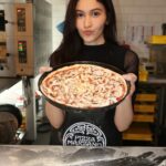 Denira Wiraguna Instagram – Pizza making class, yay! 🍕